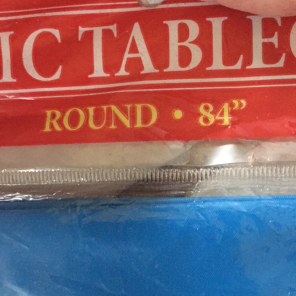 ROUND TABLE CLOTH - Picture 5 of 6